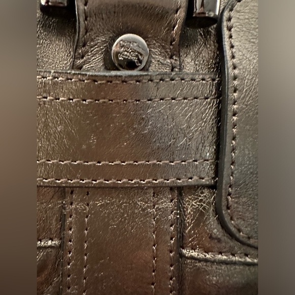 BURBERRY Calfskin Quilted Beaton Gunmetal - Picture 12 of 15